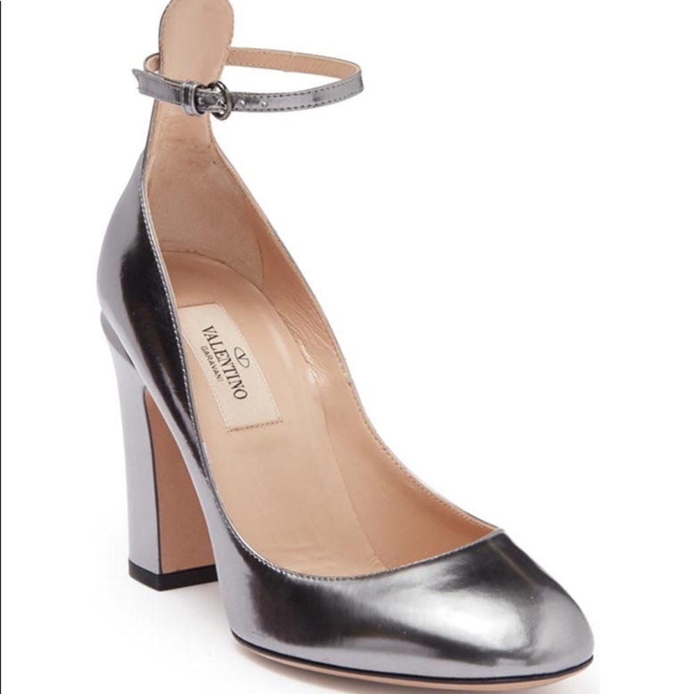 Valentino Metallic Silver Leather Block Heel Pumps - Picture 3 of 16